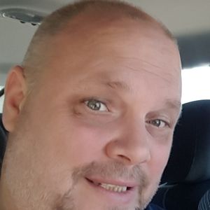 Meet your Posher, Edward